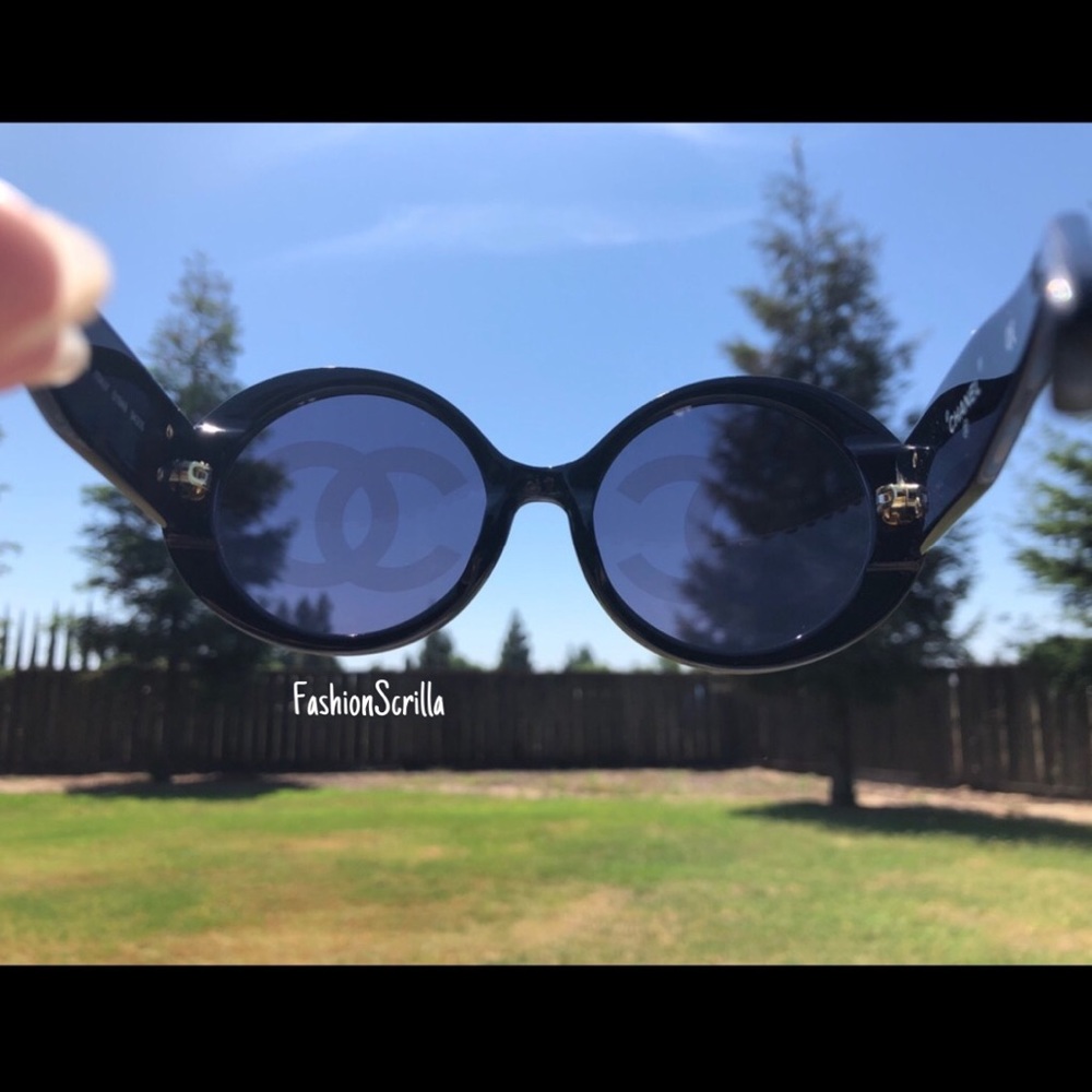 Vintage Chanel 1993 Runway Mirror CC Logo Editorial Round Lens Sunglasses - Picture 10 of 17